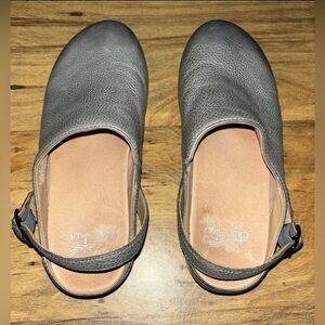 Dansko clogs 37